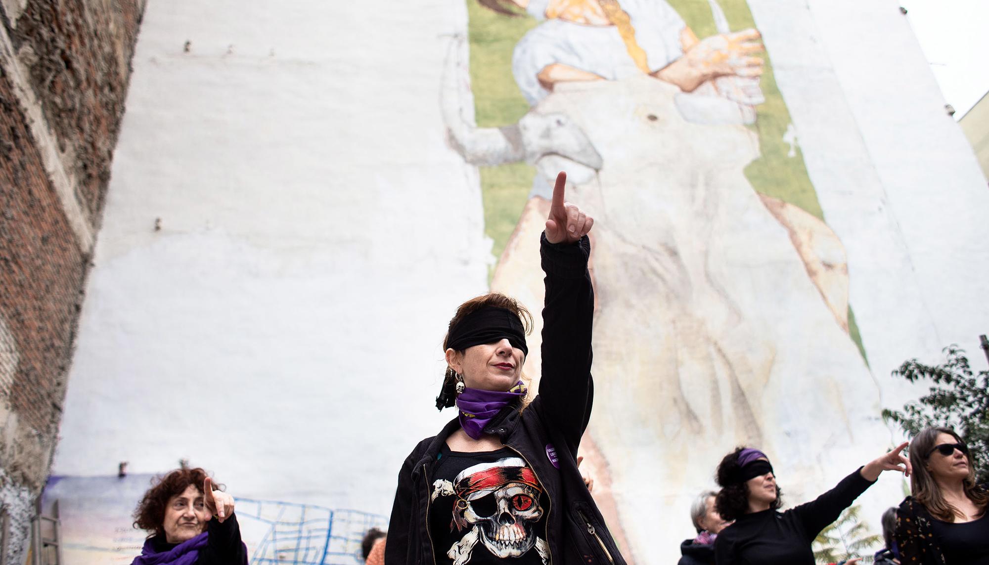 Ensayo El Violador eres tu - 3